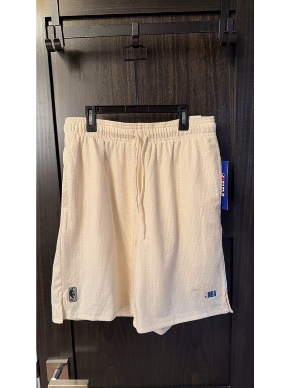 NBA Classic Basketball Shorts in Cream Large 0302